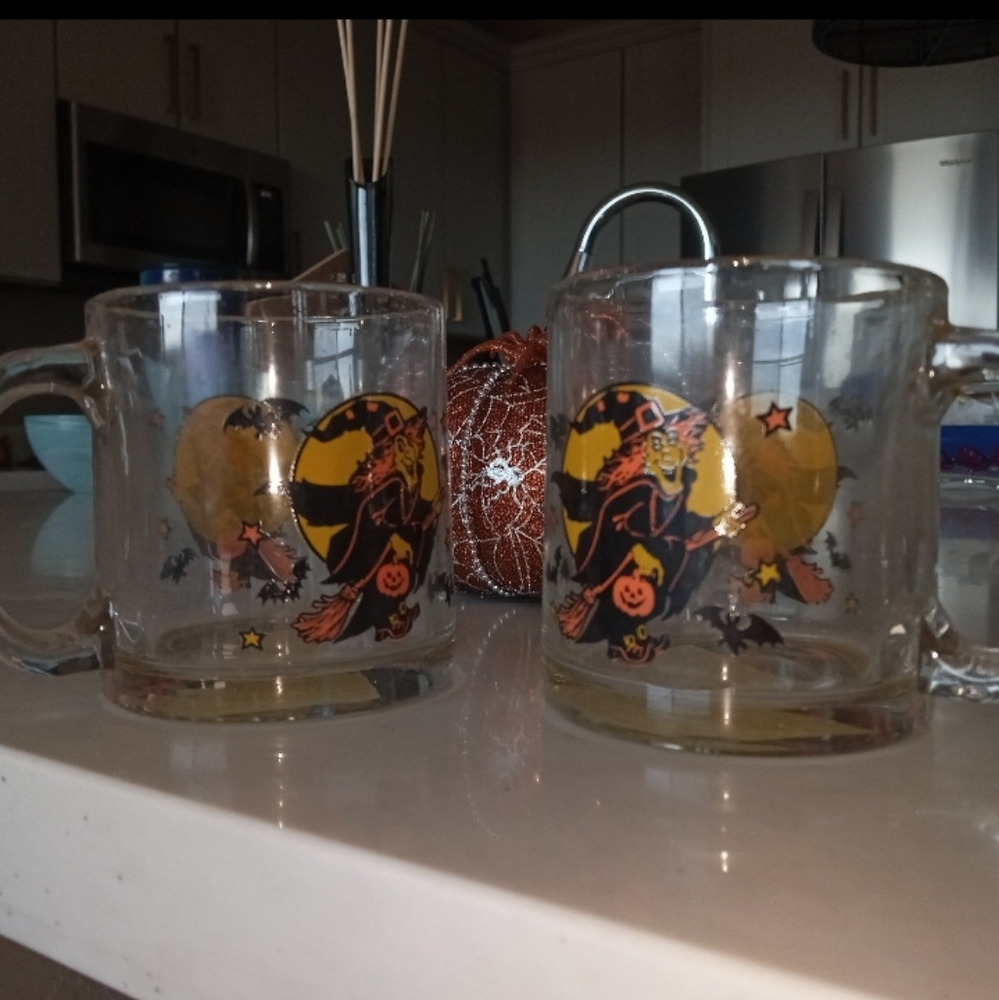 New Halloween Coffee Mug 3 Cups Witches